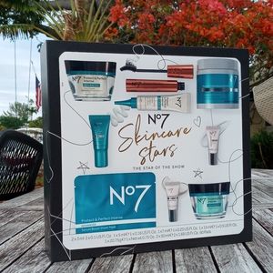 No.7 Protect & perfect intense advanced facial